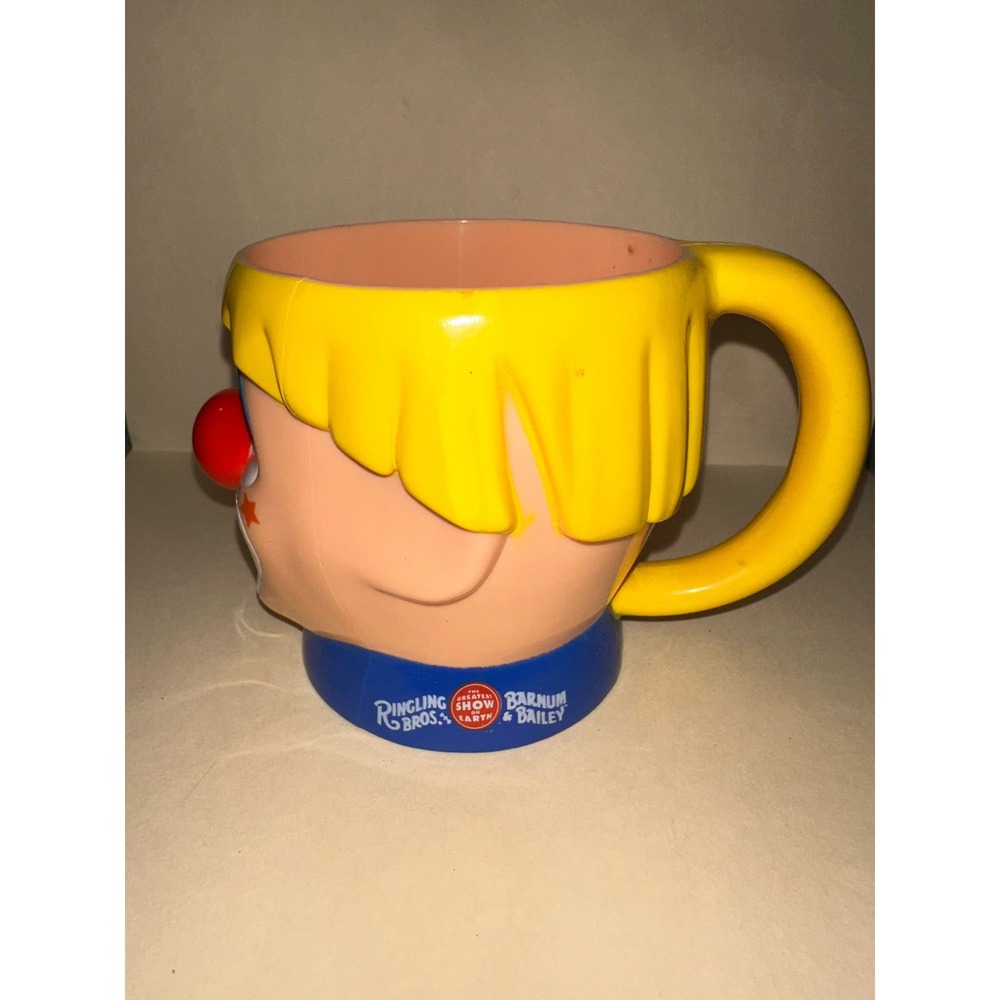 Vintage Ringling Bros. Barnum & Bailey Circus Clown Plastic Mug Cup-China